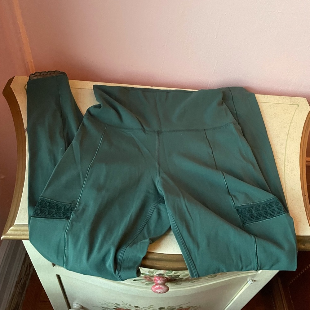 Nike Yoga dri fit green leggings small - Picture 4 of 8